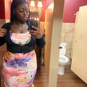 Meet your Posher, Kheeya